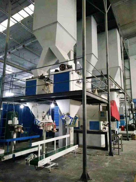 定量包裝秤現(xiàn)場